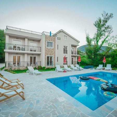 Apartment Vrutak Kotor Eksteriør billede