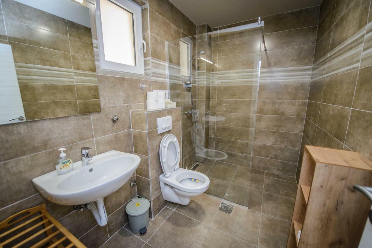 Apartment Vrutak Kotor Eksteriør billede