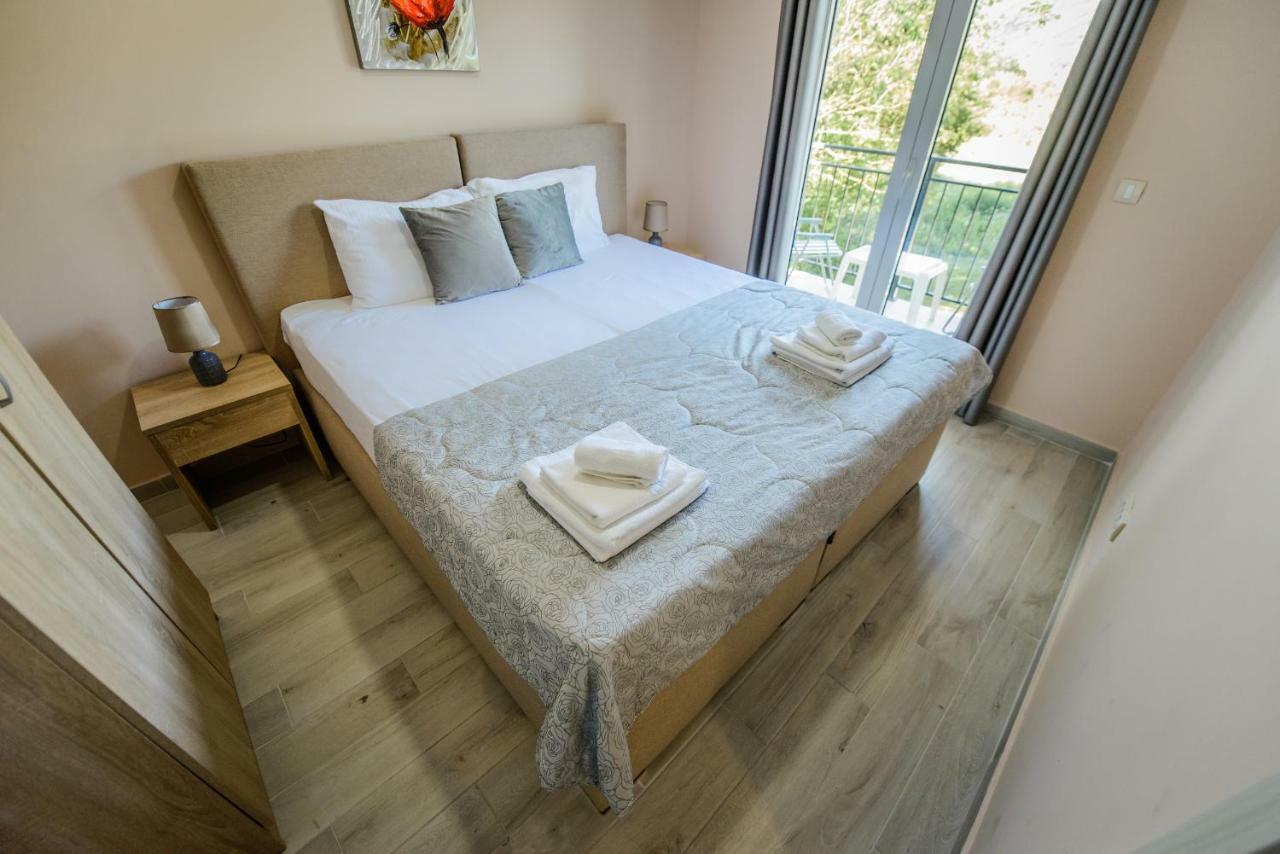 Apartment Vrutak Kotor Eksteriør billede