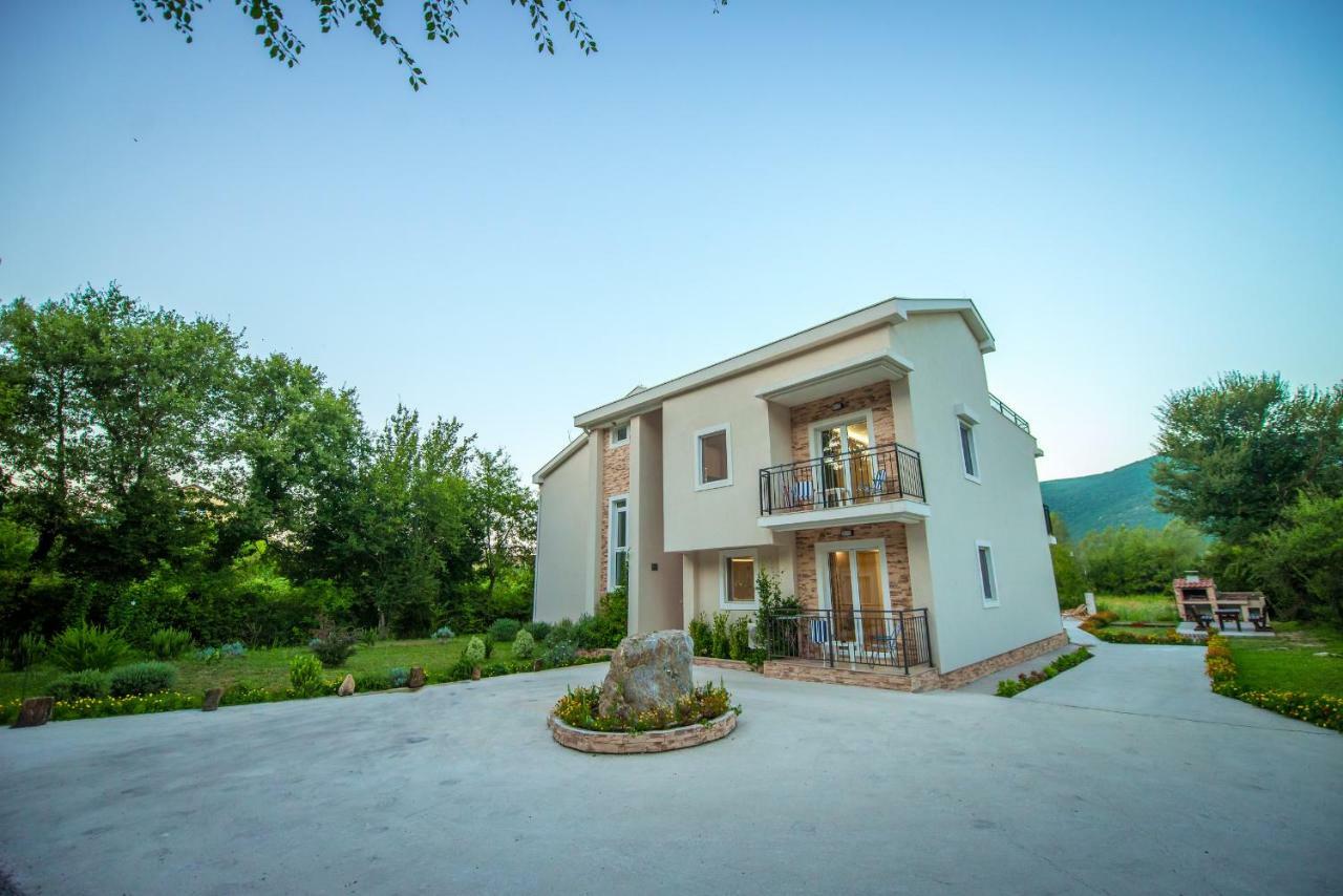 Apartment Vrutak Kotor Eksteriør billede